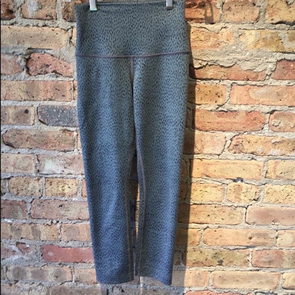 Wunder under lululemon